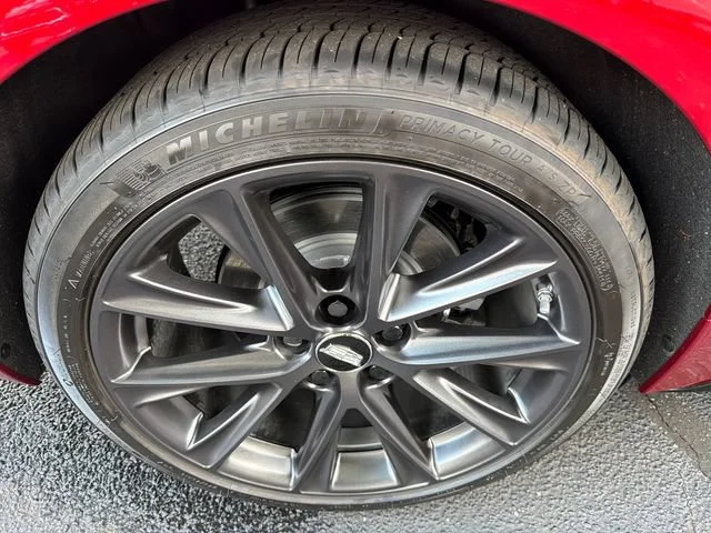 Used 2026 Radiant Red Tintcoat Cadillac V-Series image 17