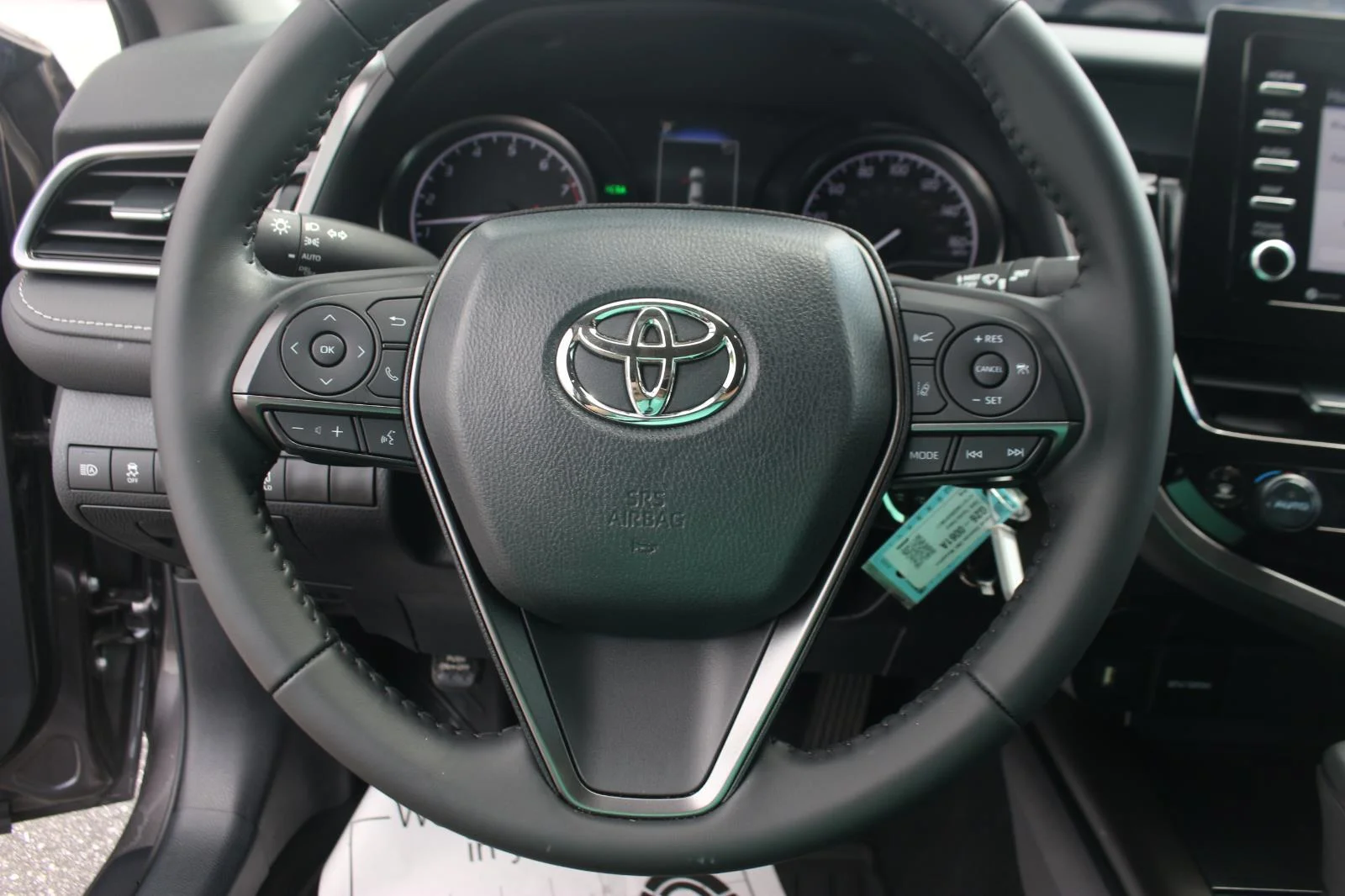 Used 2024 Gray Toyota SE image 21