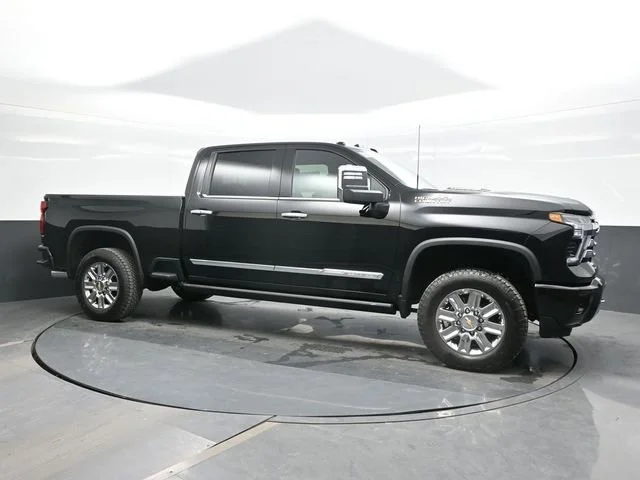 2026 Chevrolet Silverado 2500 HD High Country - Photo 7