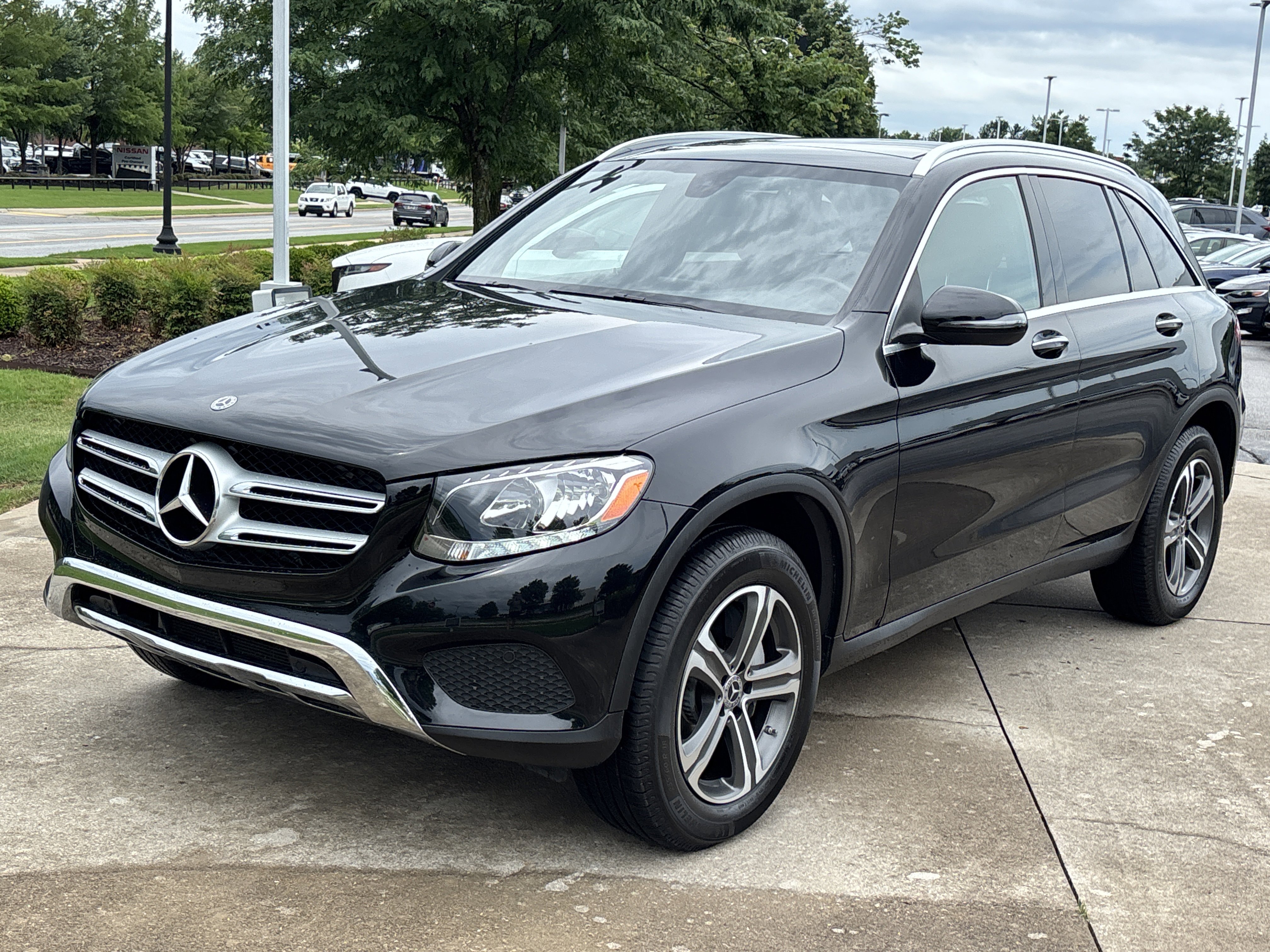 Used 2018 Black Mercedes-Benz GLC 300 4Matic image 12