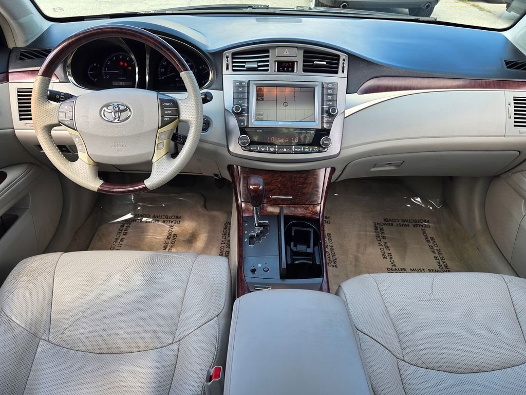 2012 Toyota Avalon Limited - Photo 22