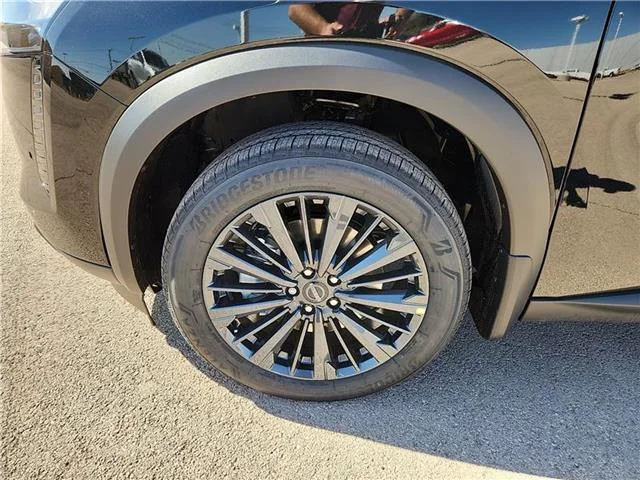 New 2026 KH3 Super Blac Nissan SL 4x4 image 5
