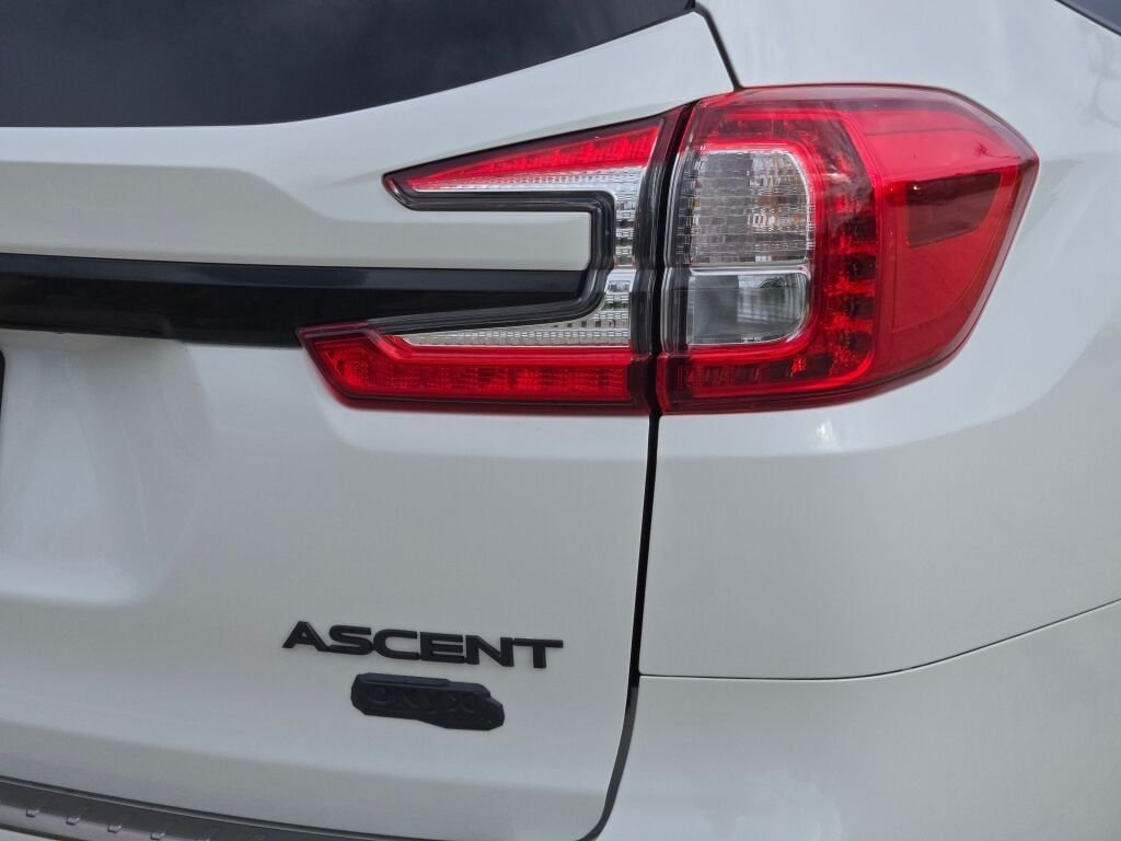 Used 2024 White Subaru Onyx Edition image 13