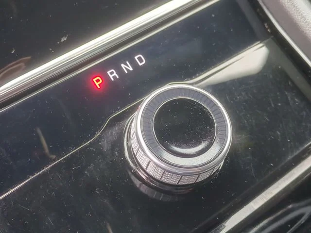 Used 2023 White/off-white Jeep Altitude X image 38