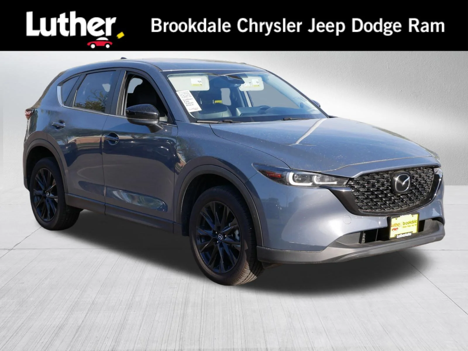 2024 Mazda CX-5 S Carbon Edition Auto AWD's photo