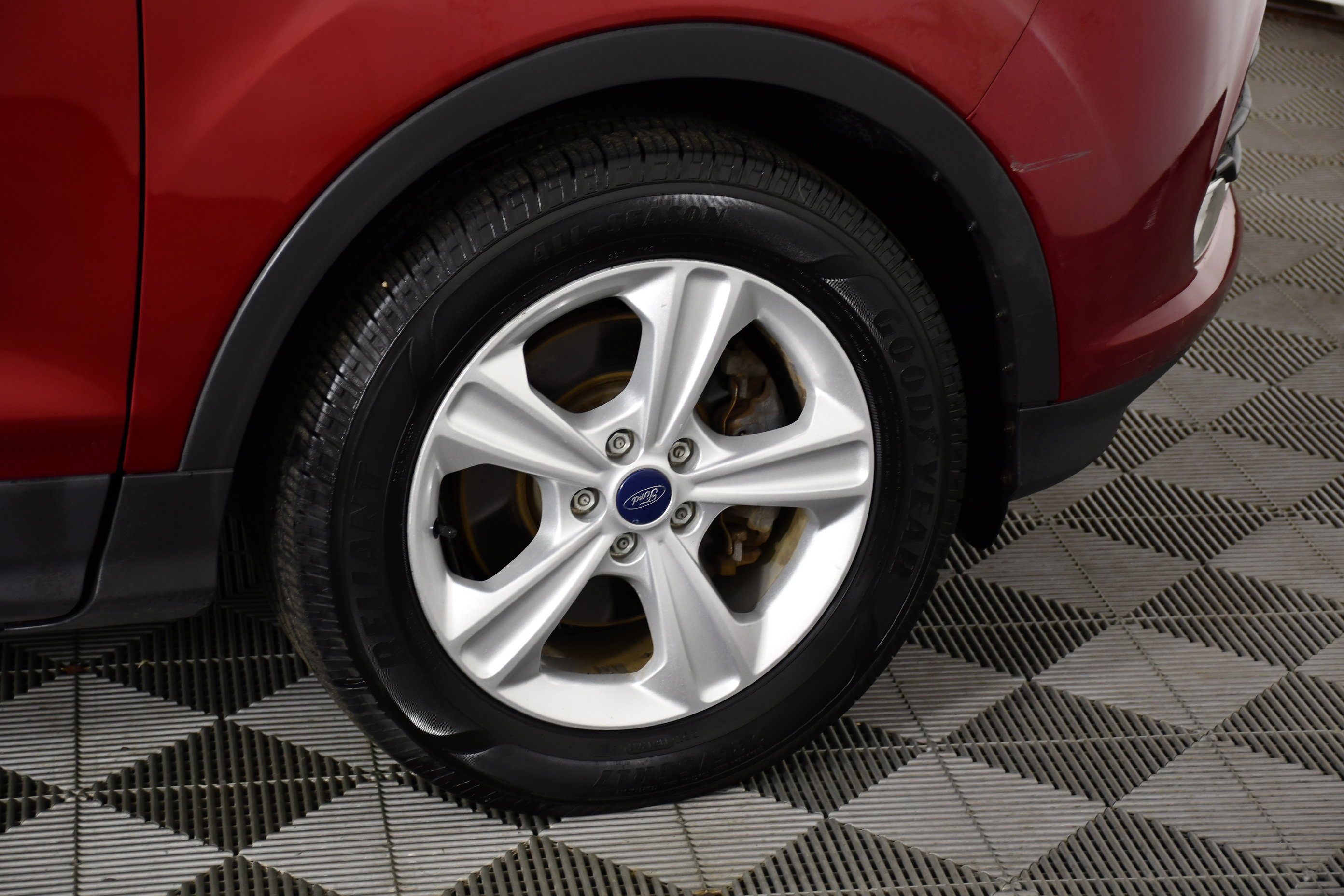 Used 2015 Ruby Red Metallic Ford SE image 52