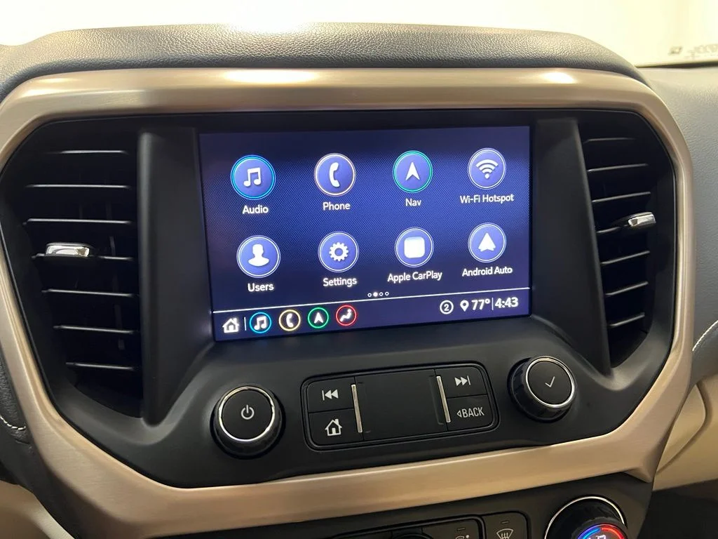 Used 2020 White GMC Denali image 25