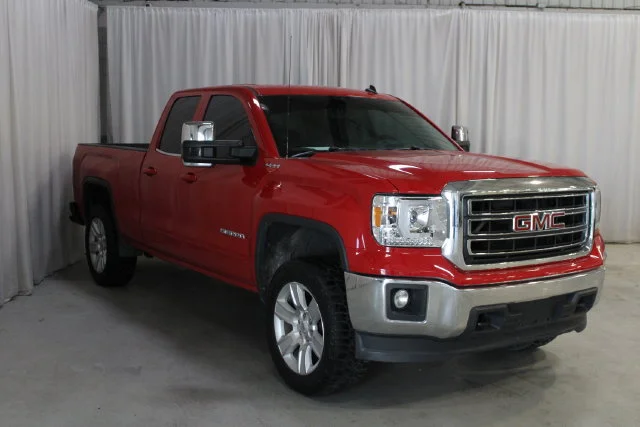 Used 2014 FIRE RED GMC SLE image 24