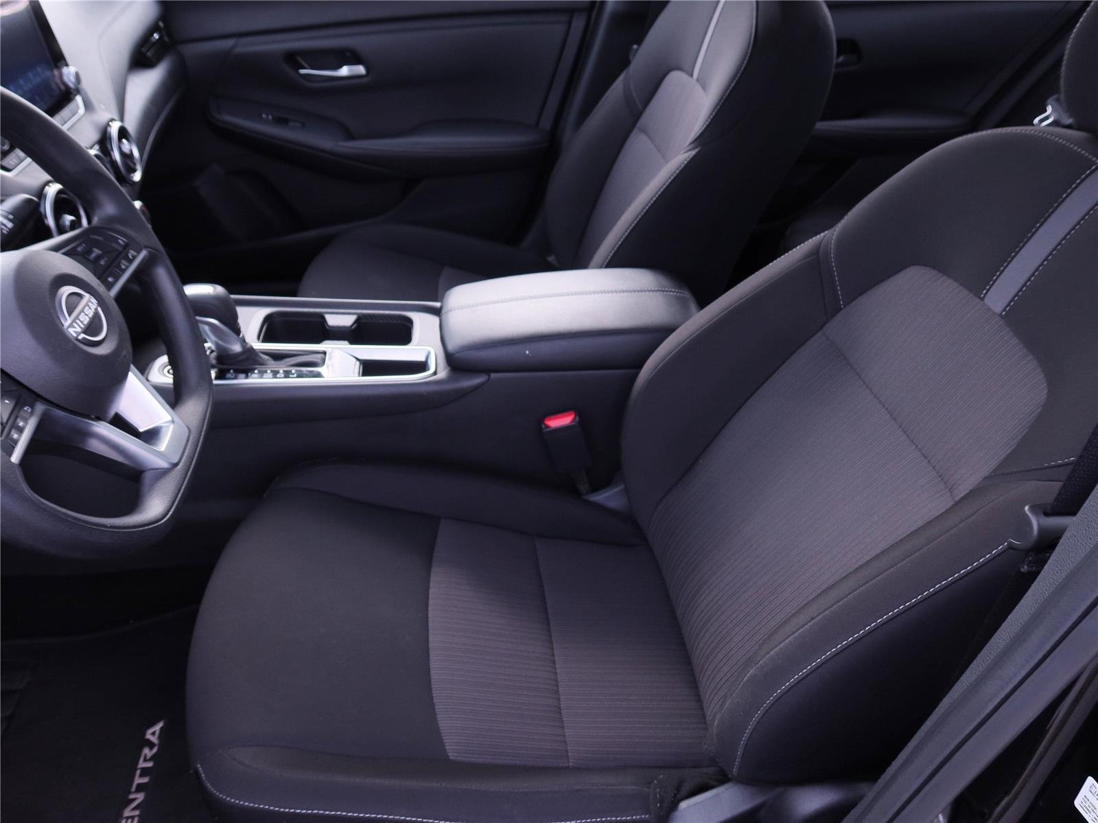 Used 2025 Super Black Nissan SV image 12