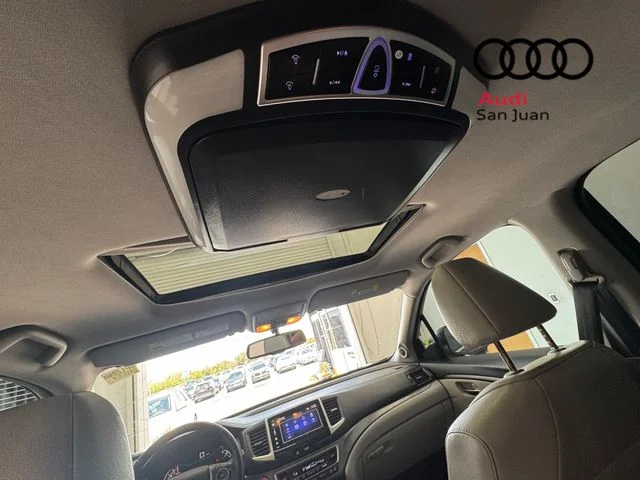 Used 2016  Honda EX-L image 29