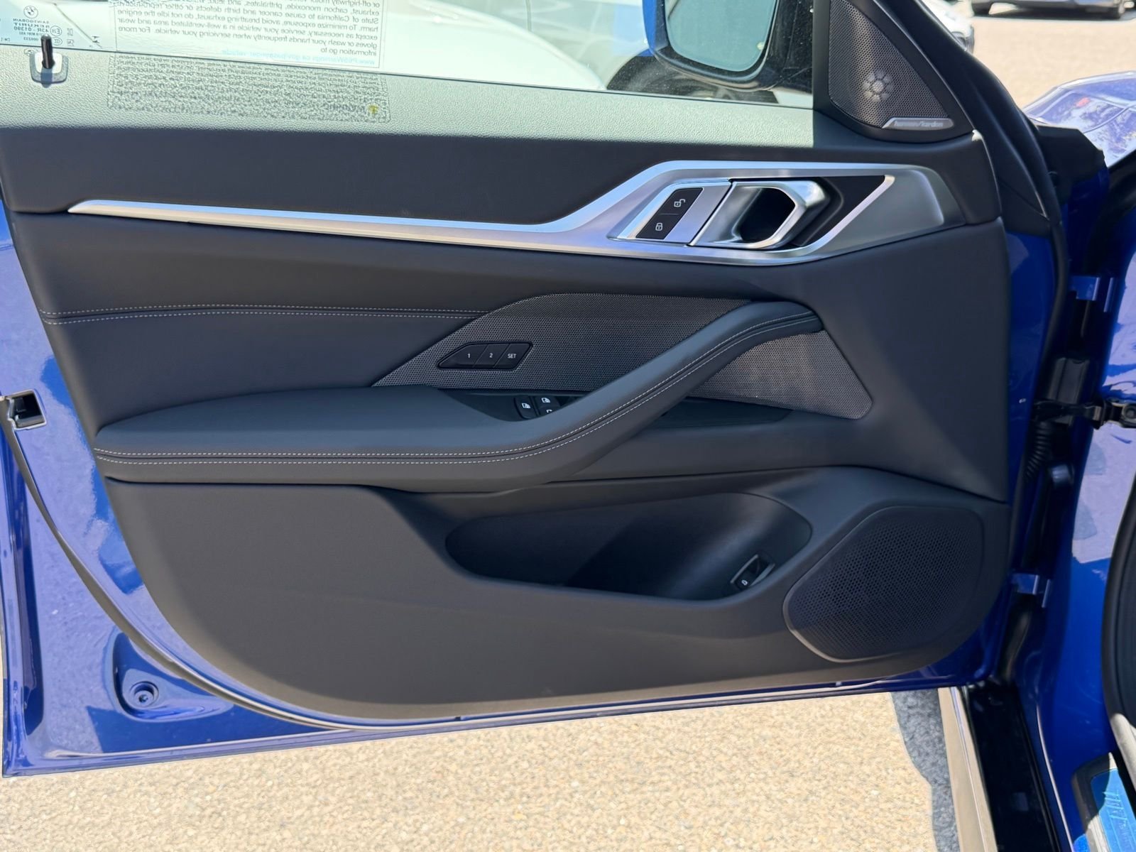 New 2026 Portimao Blue Metallic BMW xDrive40 image 18