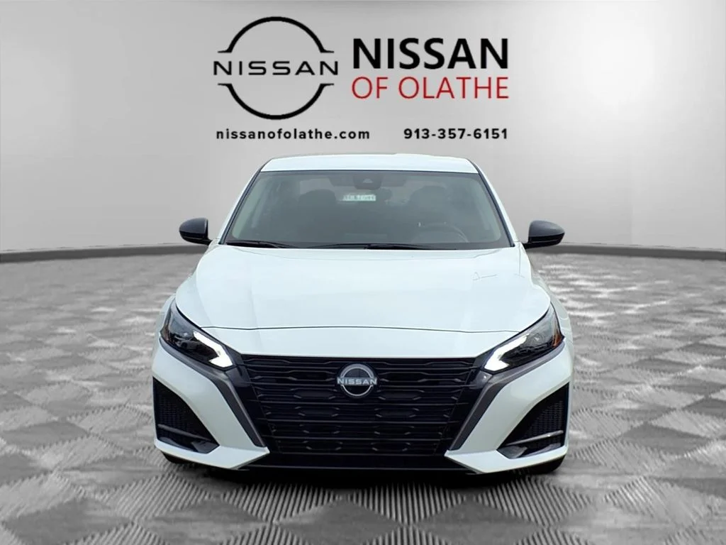 New 2026 Pearl White TriCoat Nissan SV image 31