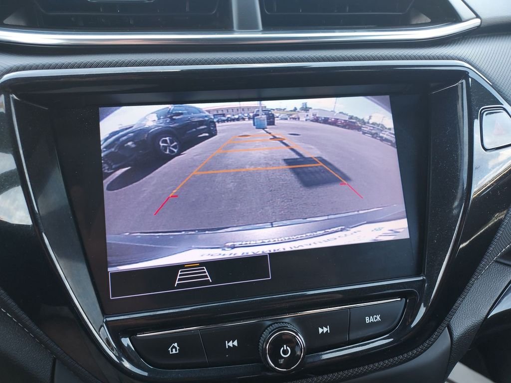 Used 2023 Gray Chevrolet ACTIV image 23