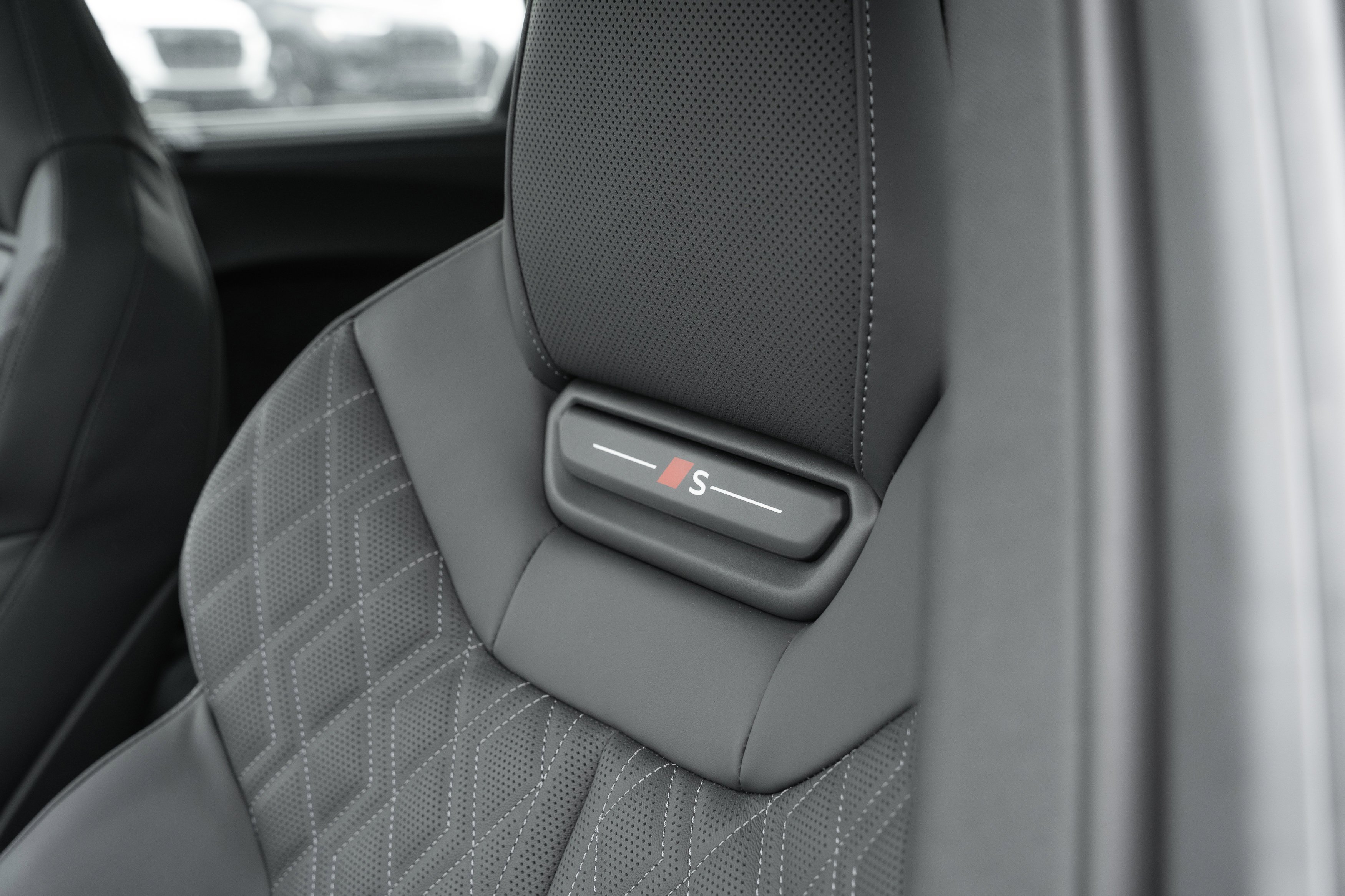 New 2026 Mythos Audi Premium Plus image 24