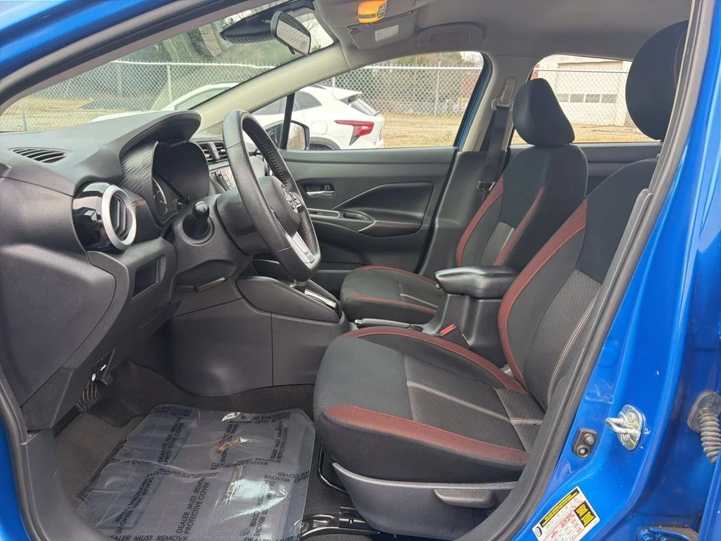 Used 2024 Blue Nissan 1.6 SR image 14