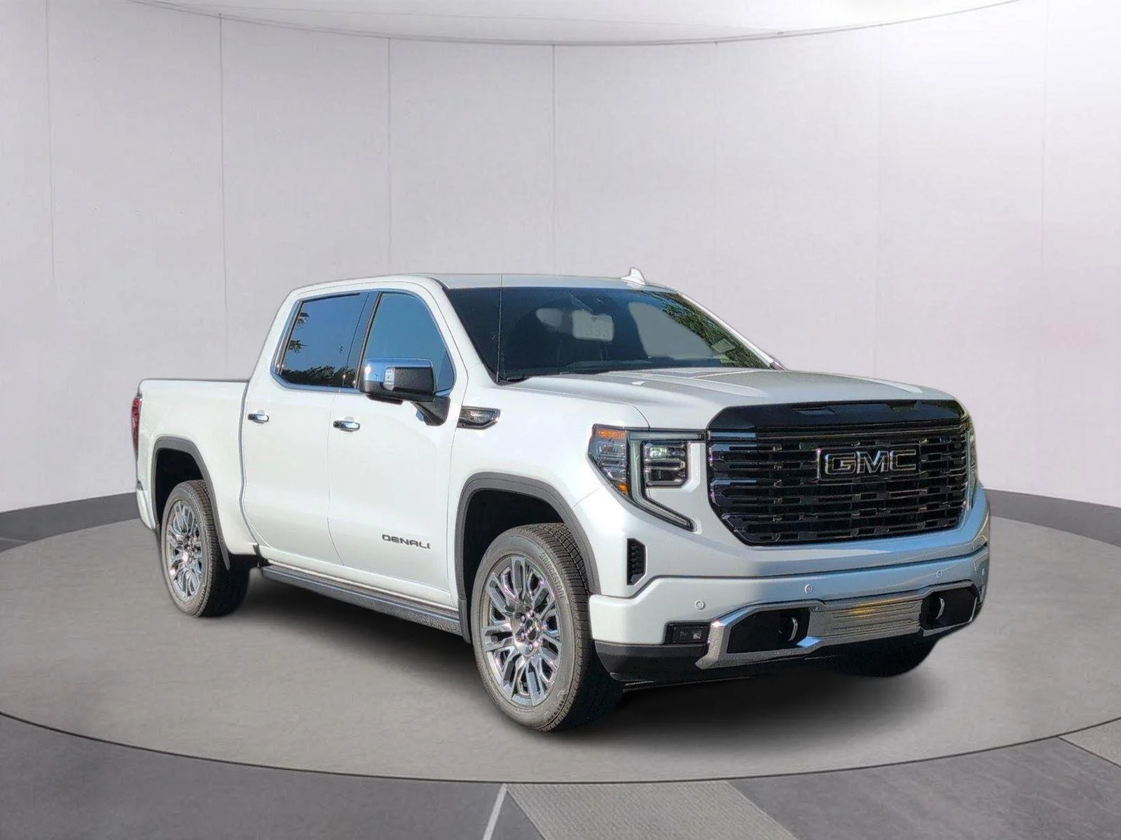 New 2026 Glacier White Tricoat GMC Denali Ultimate image 9