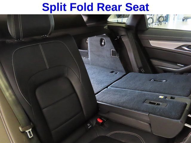 2024 Jaguar F-PACE R-Dynamic S - Photo 19