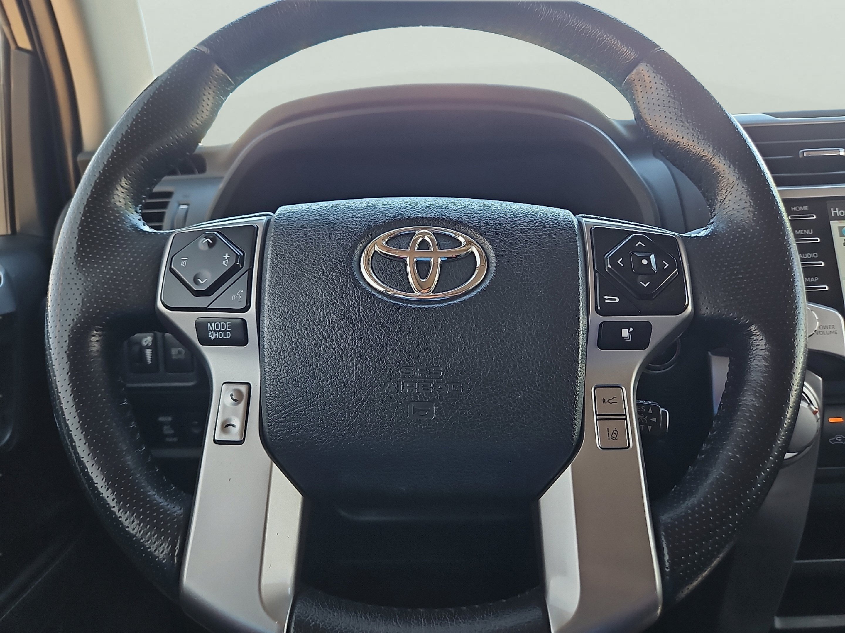 Used 2023 Magnetic Gray Metallic Toyota SR5 Premium image 18