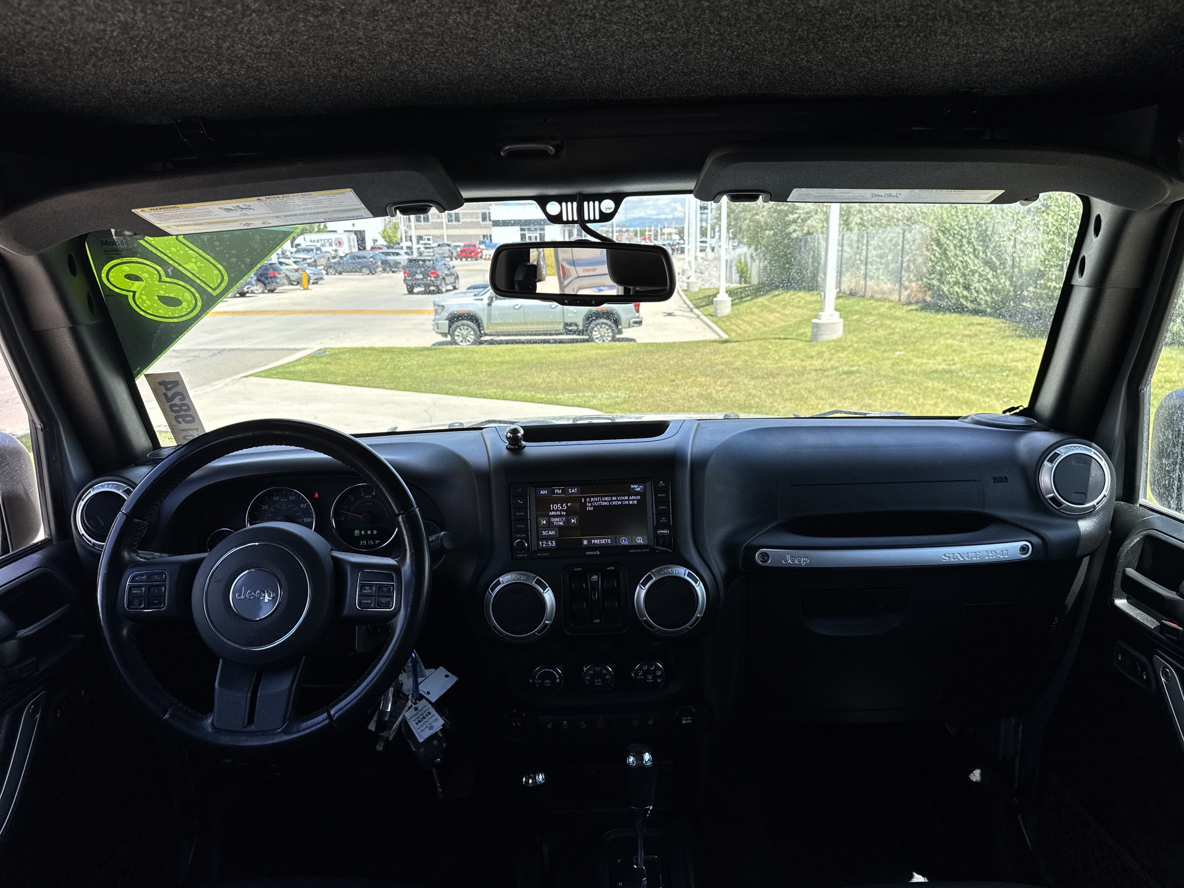 Used 2018 Silver Jeep Rubicon 4x4 image 18