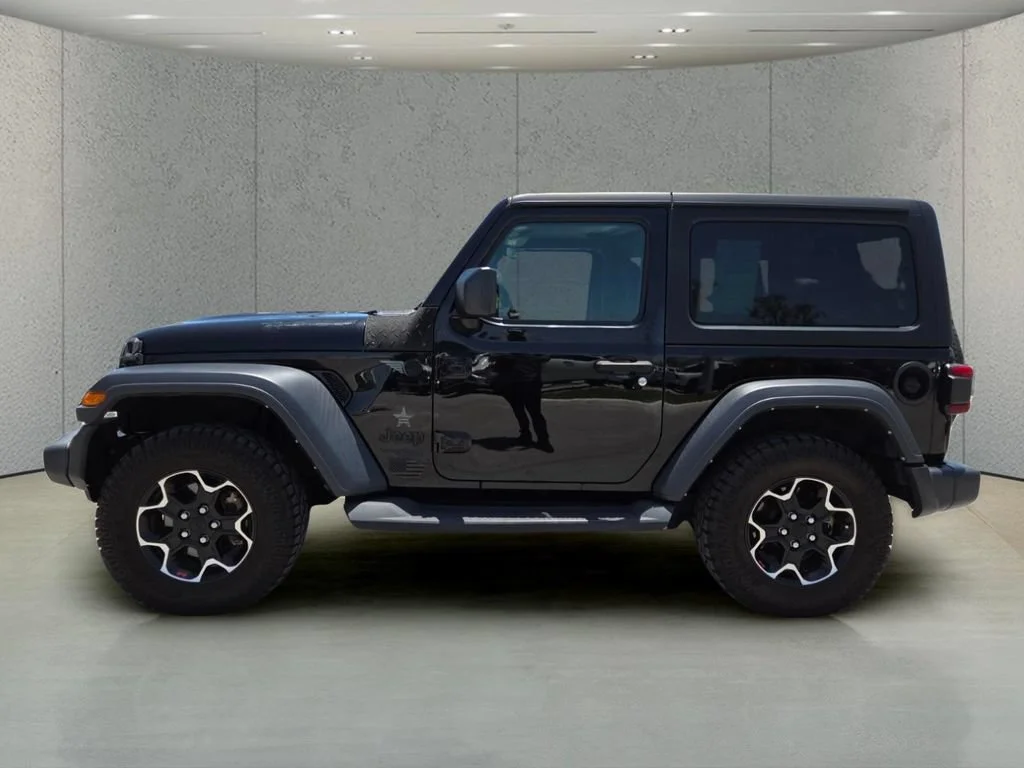 Used 2021 Black Clearcoat Jeep Sport S image 9