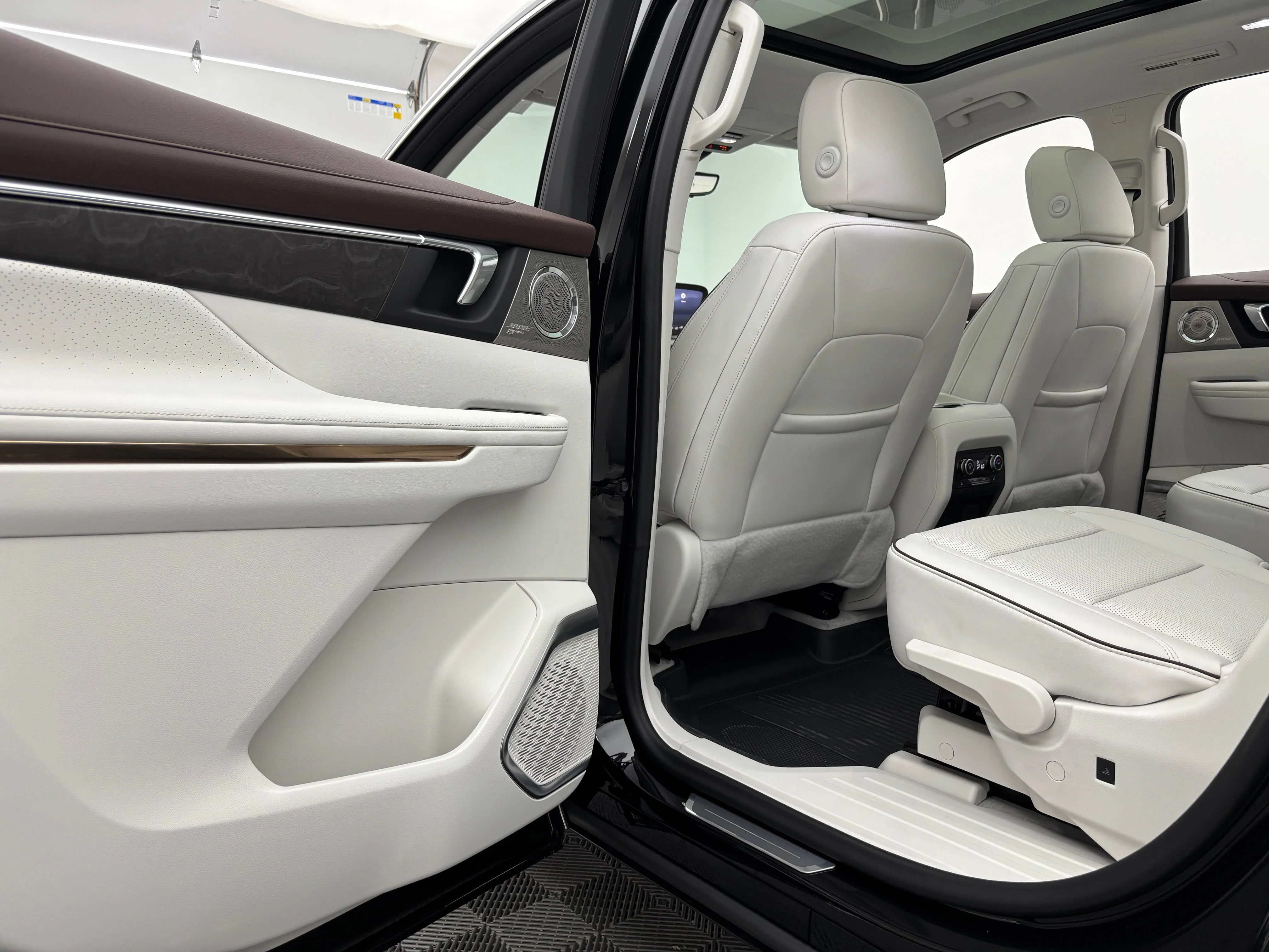 2026 Buick Enclave Avenir - Photo 45