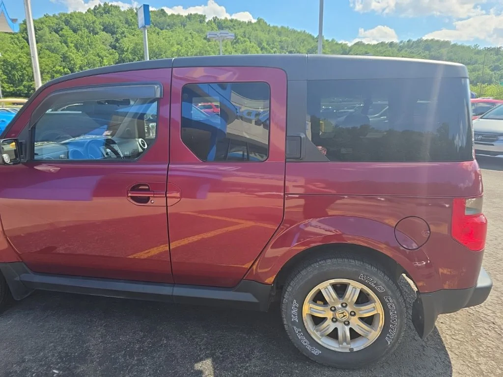 Used 2006 Red Honda EX-P image 7