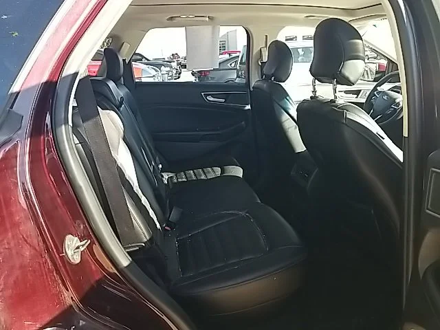 Used 2019 Red Ford SEL image 30