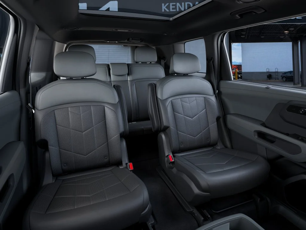 New 2027 Black Jade Green Kia X-LINE SX image 16
