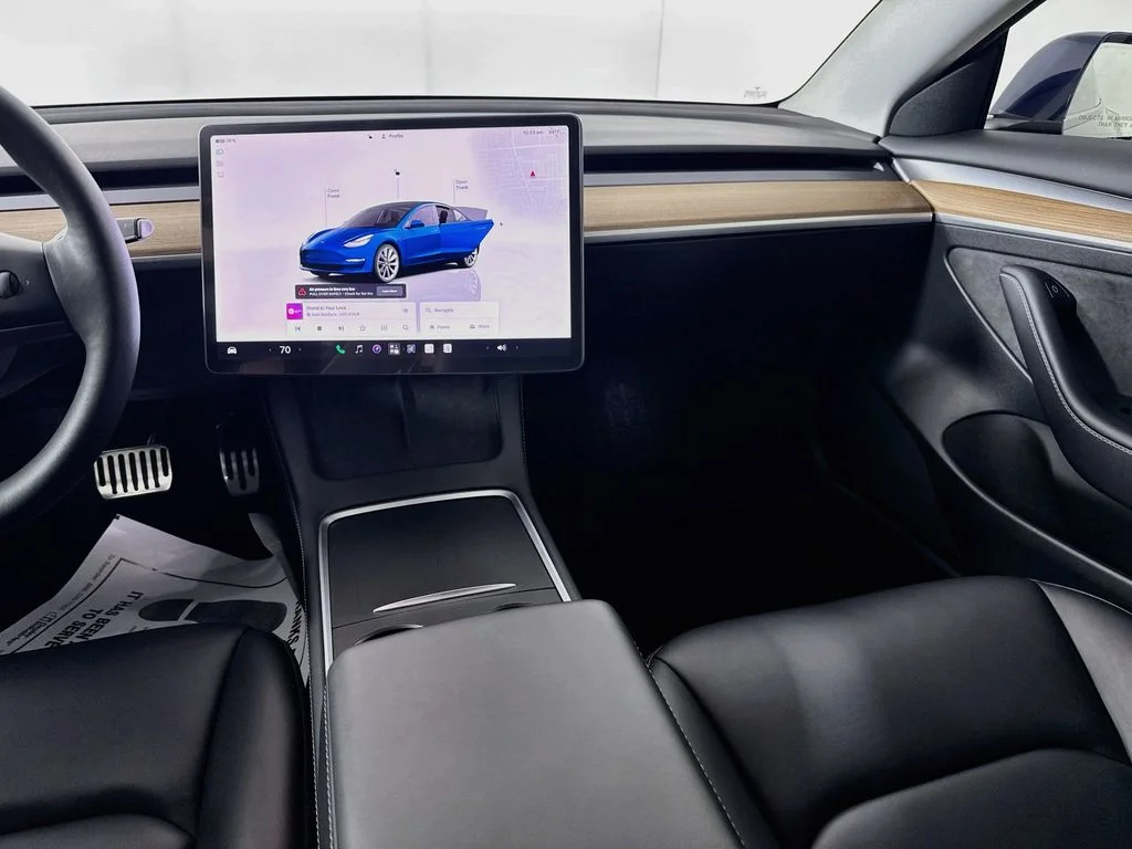Used 2022 Blue Tesla Long Range image 26