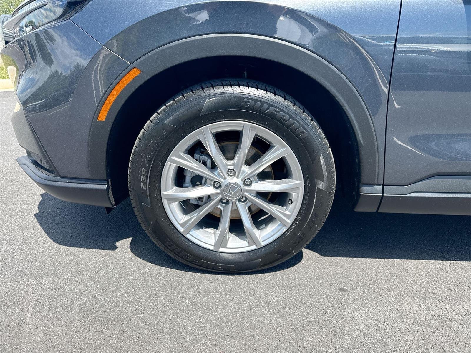 Used 2025 Meteorite Gray Metallic Honda EX-L image 10