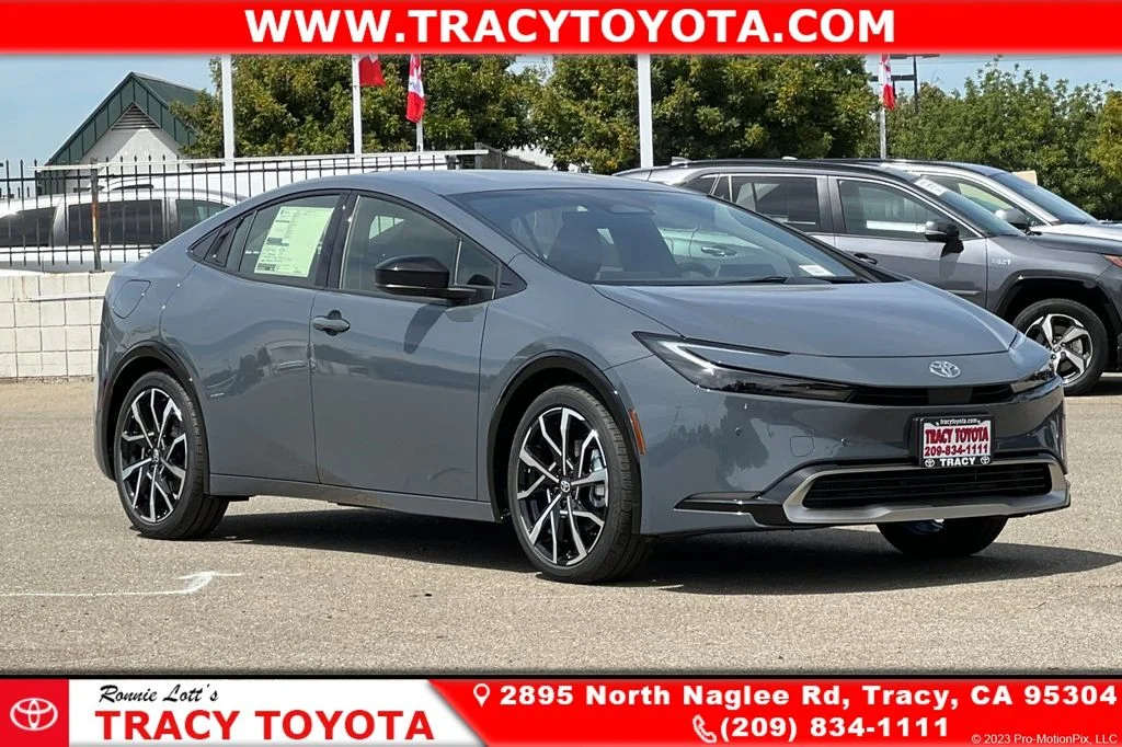 2027 Toyota Prius Plug-in Hybrid  XSE