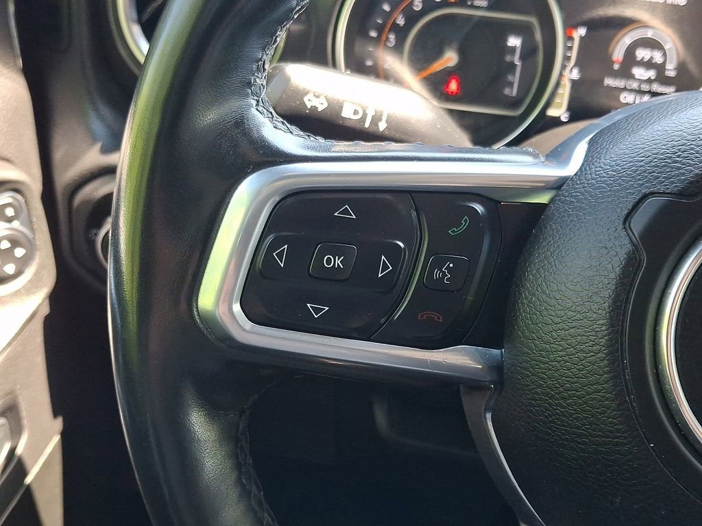 Used 2022 Black Jeep Sahara Altitude 4x4 image 21