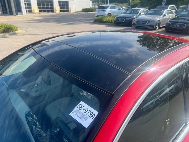 Used 2019 Jupiter Red Mercedes-Benz A 220 image 9