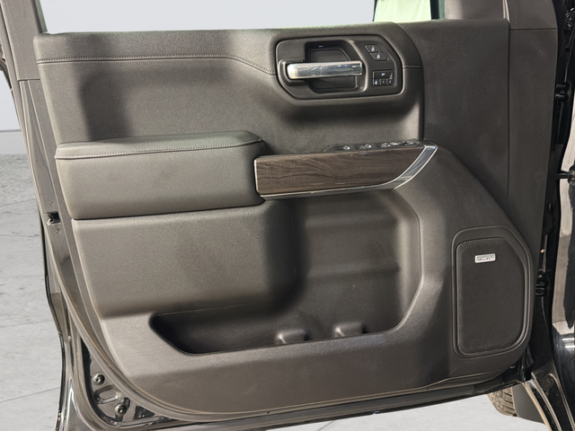 Used 2022 Black Chevrolet LTZ image 24