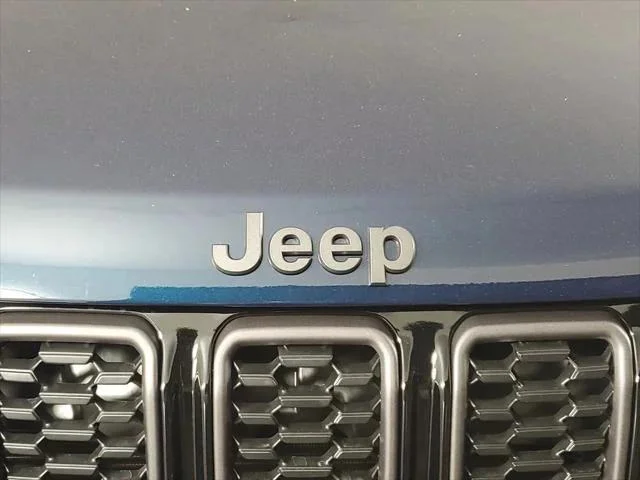New 2026 Fathom Blue Pearl Coat Jeep Latitude image 36