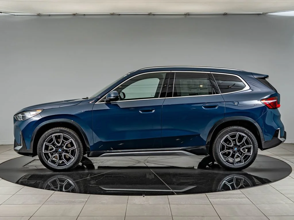 New 2026 Night Dusk Blue Metallic BMW xDrive28i image 8