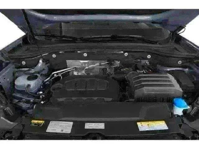 New 2026 Opal White Pearl Volkswagen 2.0T Peak Edition image 9