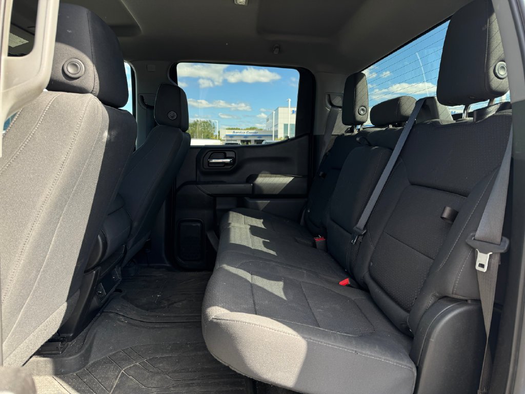 Used 2021 Summit White Chevrolet Custom image 16