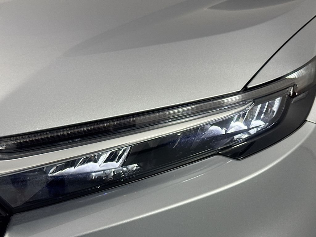 New 2026 Solar Silver Metallic Honda EX-L image 11