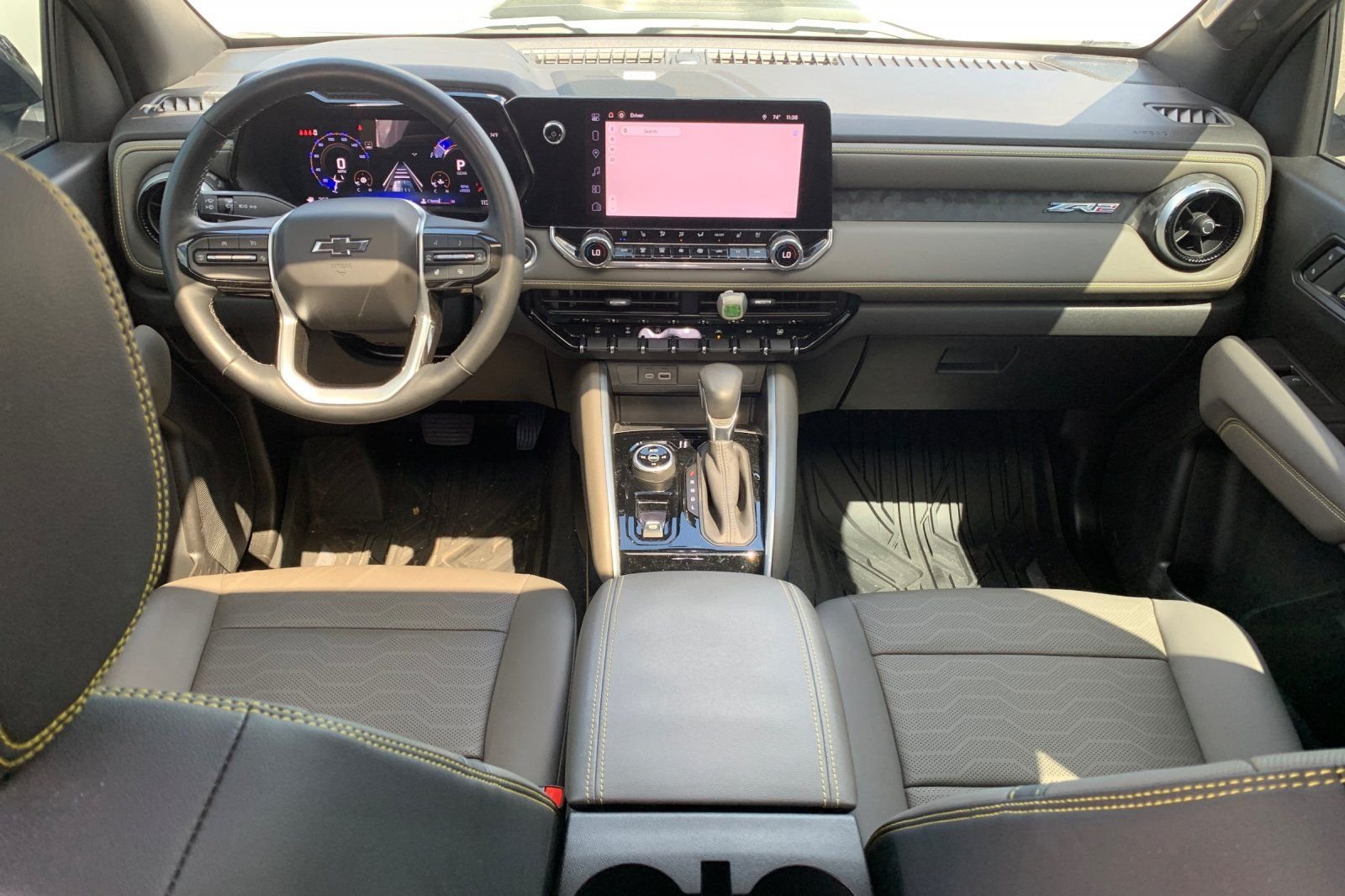 Used 2024 White Chevrolet ZR2 image 16