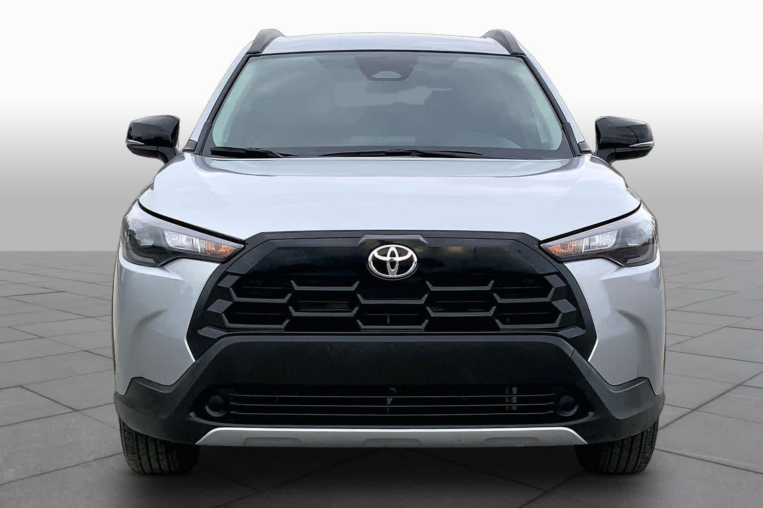 Used 2026 Sonic Silver Toyota LE image 4