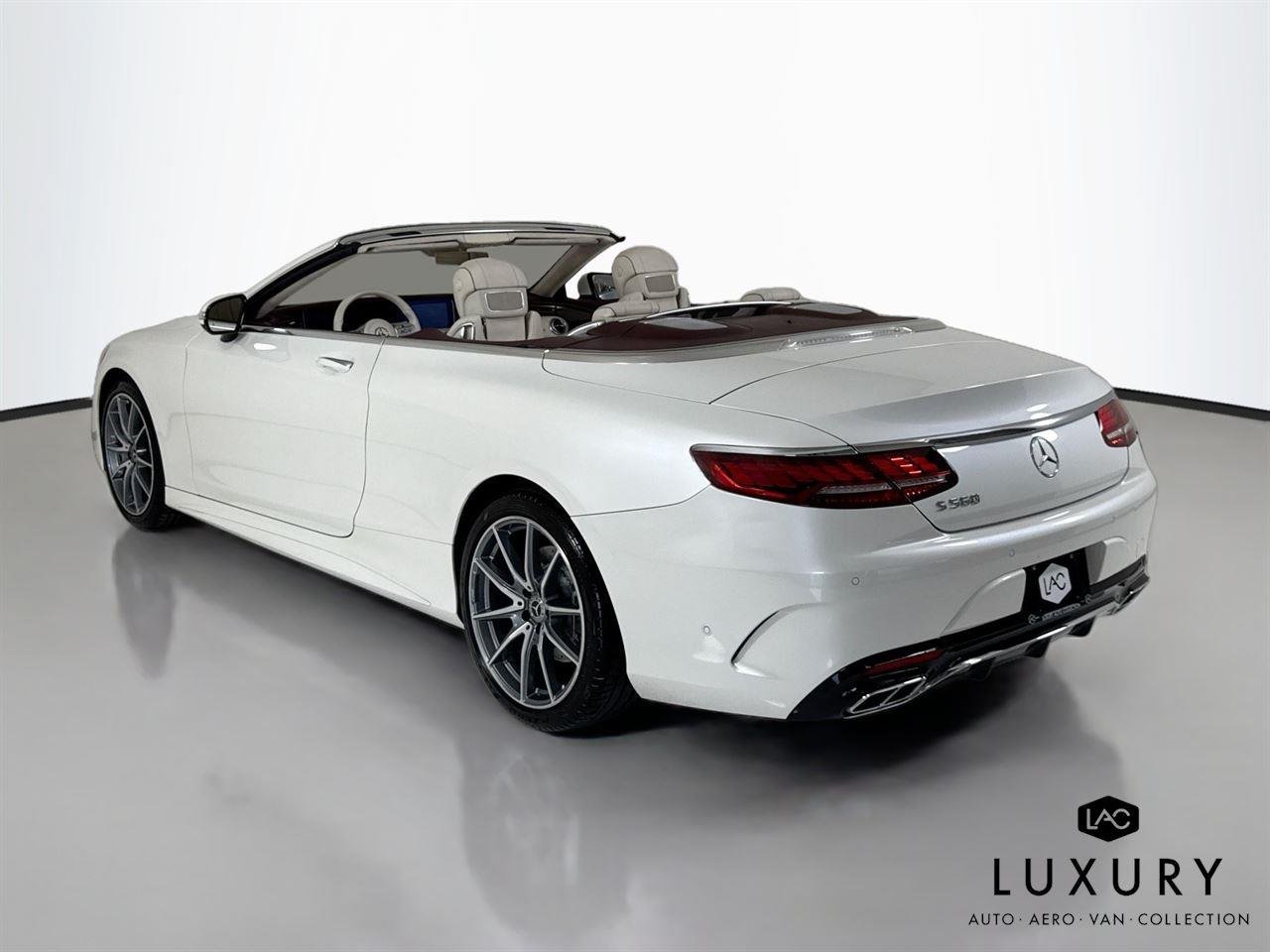 Used 2019 designo Cashmere White Magno (Matte Finish) Mercedes-Benz S 560 Cabriolet | AMG® Line | Premium Pkg | Driver Assist Pkg image 8