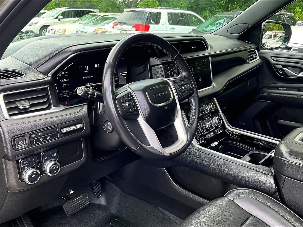 Used 2022 Gray GMC Denali image 8