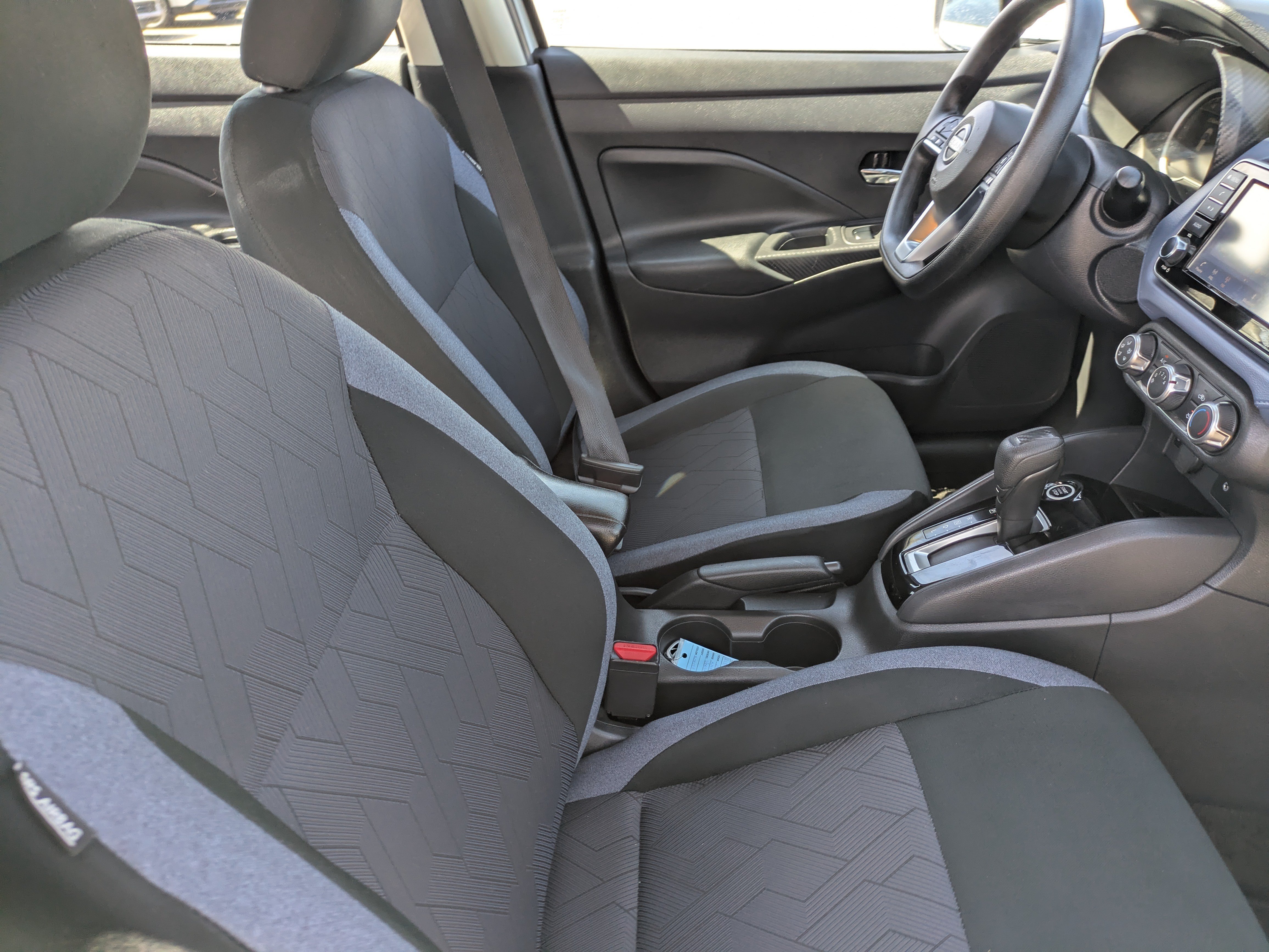 Used 2024 Aspen White Tricoat Nissan SV image 11