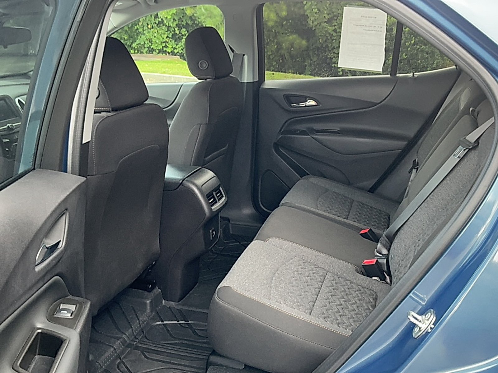Used 2024 Lakeshore Blue Metallic Chevrolet FWD LT image 14