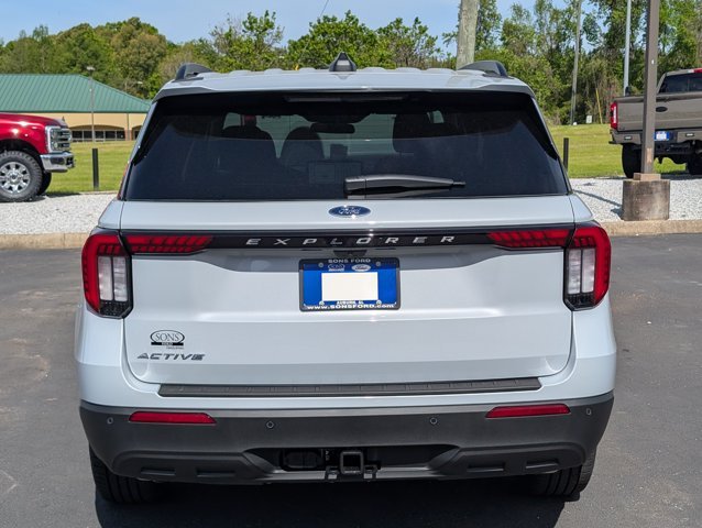 New 2026 Space White Metallic Ford Active image 10
