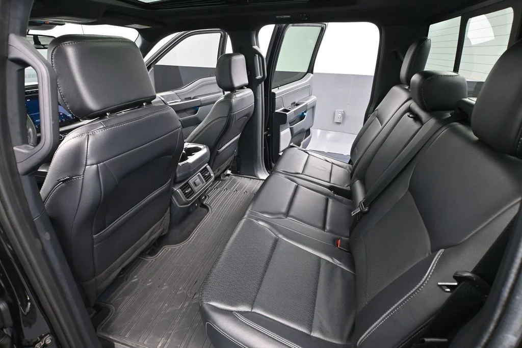 Used 2024 Black Ford Lariat image 39