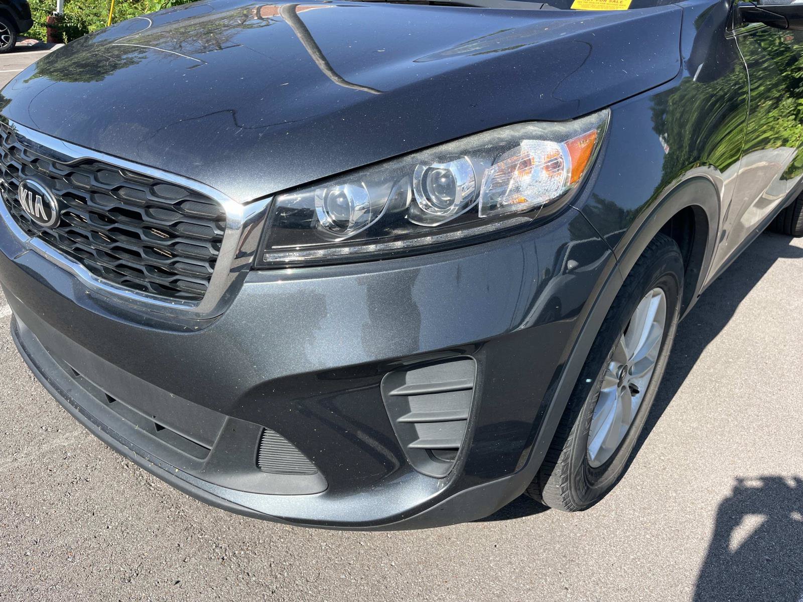 Used 2020 Gravity Grey Kia LX V6 image 6