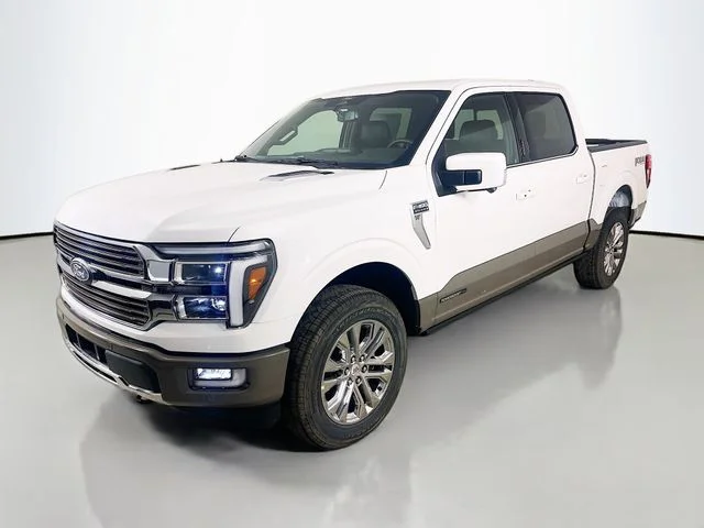 New 2026 Star White Metallic Tri-Coat Ford King Ranch image 2