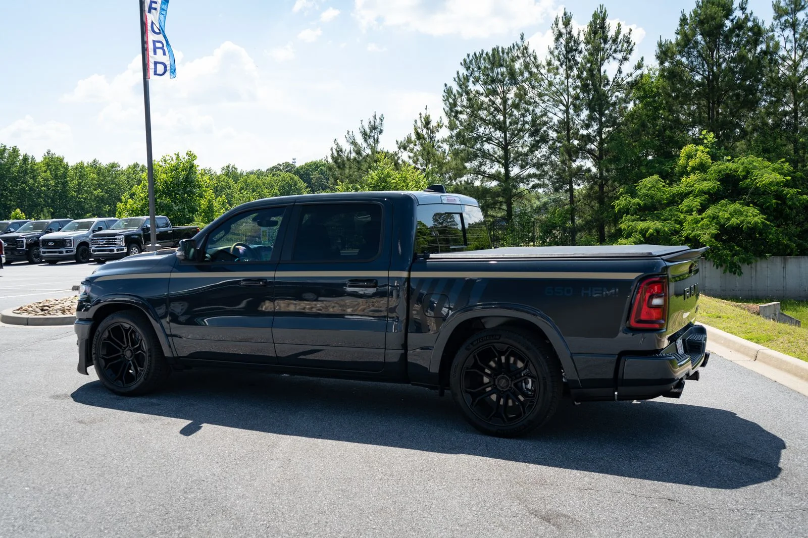 New 2026 Forged Blue Metallic Exterior Paint RAM Big Horn/Lone Star image 17